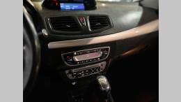 RENAULT - FLUENCE - 2013/2014 - Branca - R$ 44.900,00