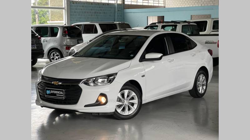 CHEVROLET - ONIX - 2021/2021 - Branca - R$ 78.900,00