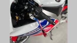 HONDA - CBR 1000RR - 2013/2013 - Branca - R$ 59.900,00