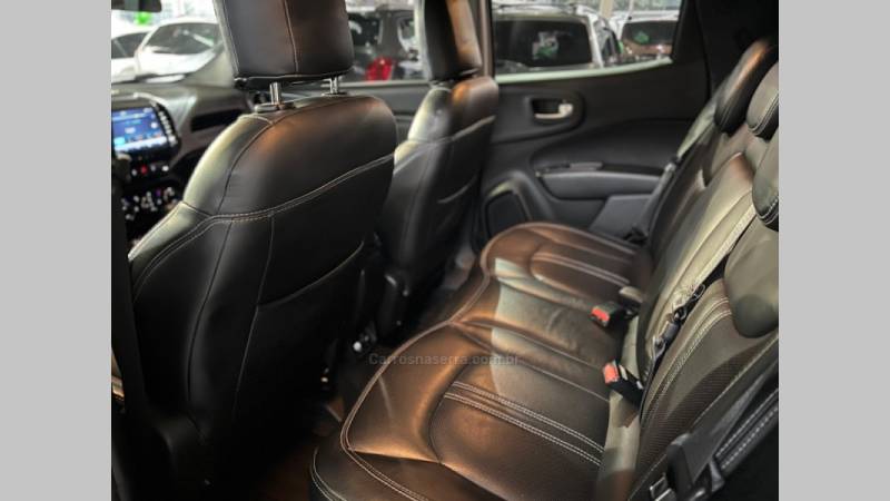 FIAT - TORO - 2019/2020 - Branca - R$ 96.900,00