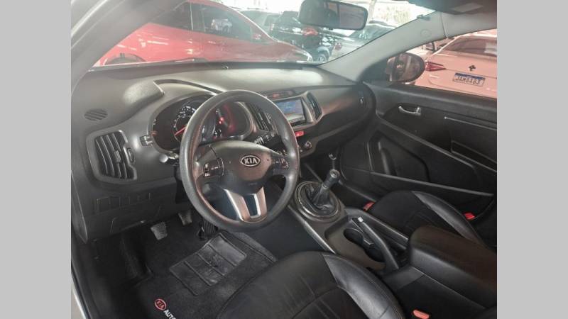 KIA MOTORS - SPORTAGE - 2010/2011 - Prata - R$ 57.900,00