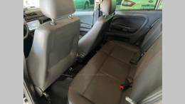 VOLKSWAGEN - VOYAGE - 2021/2022 - Prata - R$ 66.900,00