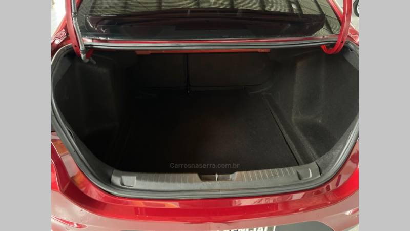 CHEVROLET - ONIX - 2020/2020 - Vermelha - R$ 66.900,00