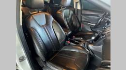 FORD - FOCUS - 2014/2015 - Branca - R$ 53.900,00