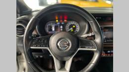 NISSAN - KICKS - 2017/2018 - Branca - R$ 85.900,00
