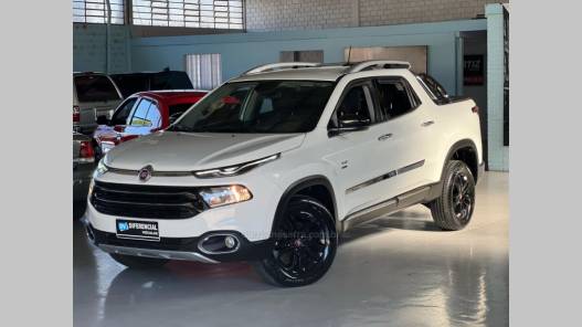 FIAT - TORO - 2017/2018 - Branca - R$ 112.900,00