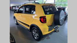 VOLKSWAGEN - CROSSFOX - 2011/2012 - Amarela - R$ 43.900,00