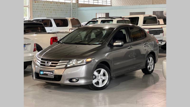 HONDA - CITY - 2010/2010 - Cinza - R$ 43.900,00