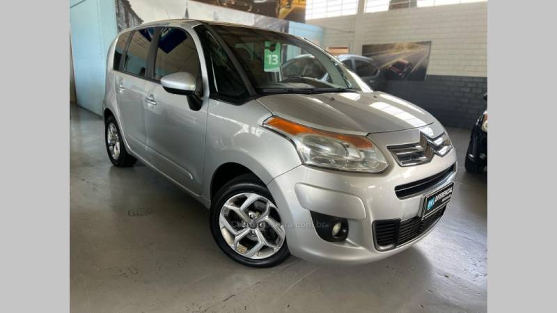 CITROËN - C3 PICASSO - 2012/2013 - Prata - R$ 38.900,00