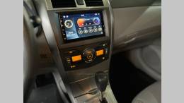 TOYOTA - COROLLA - 2010/2011 - Prata - R$ 59.900,00