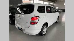 CHEVROLET - SPIN - 2014/2014 - Branca - R$ 44.900,00