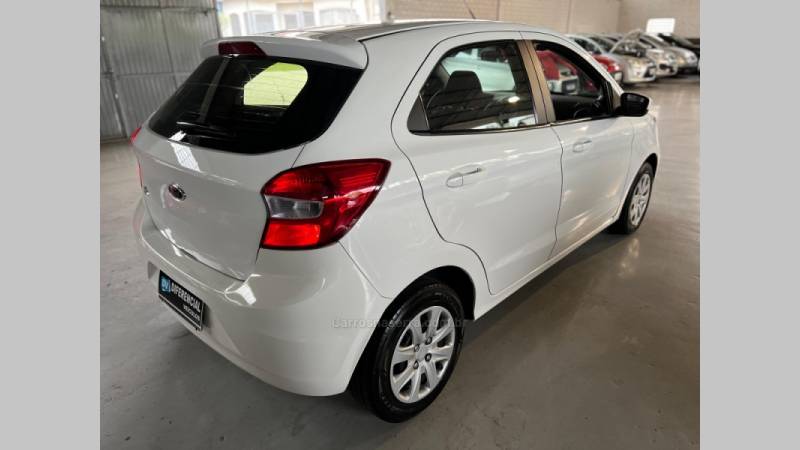 FORD - KA - 2018/2018 - Branca - R$ 49.900,00