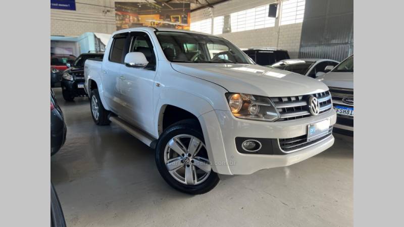 VOLKSWAGEN - AMAROK - 2013/2013 - Branca - R$ 99.900,00